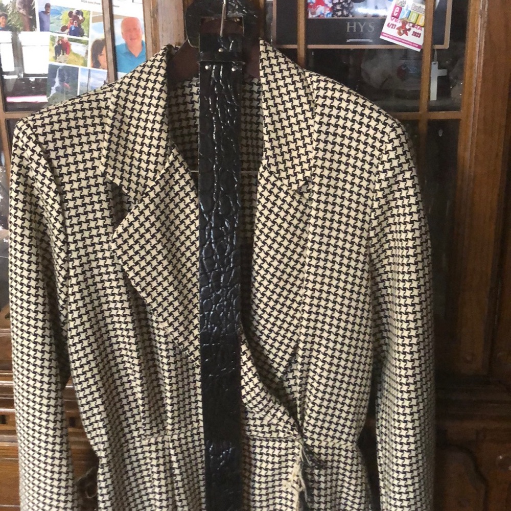 This is a coat dress size 14 with a faux crocodile thick belt its black & beige